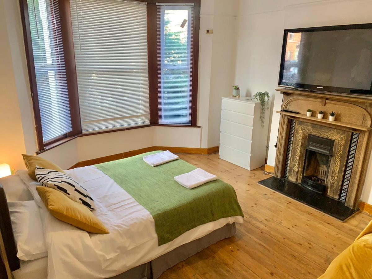 Balham, South London Spacious Guest House 1, 6 Rooms Available Exterior photo