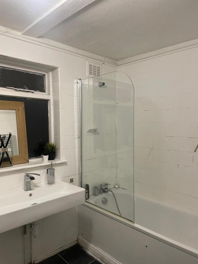 Balham, South London Spacious Guest House 1, 6 Rooms Available Exterior photo