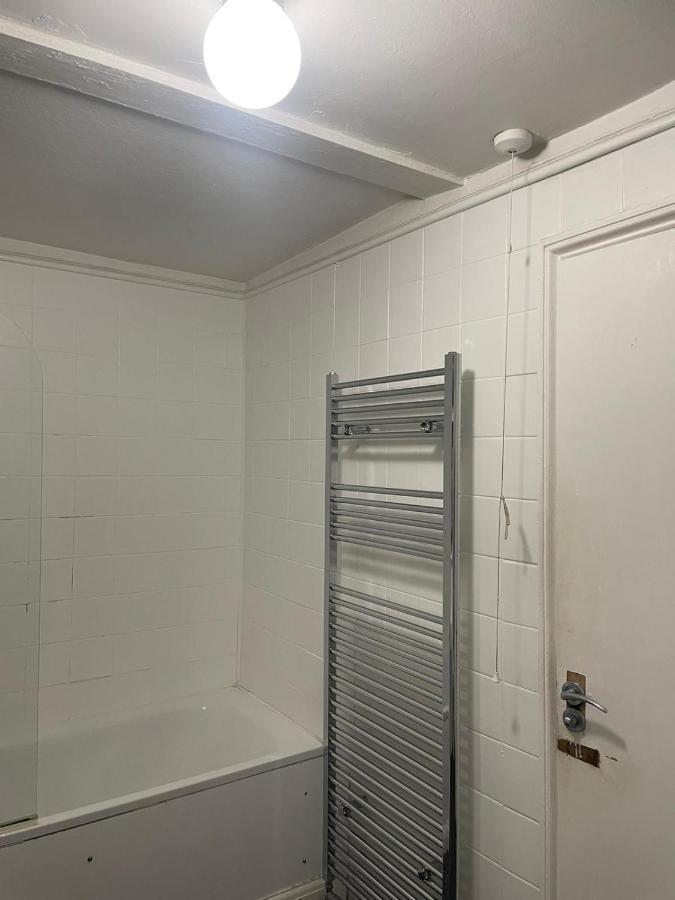 Balham, South London Spacious Guest House 1, 6 Rooms Available Exterior photo
